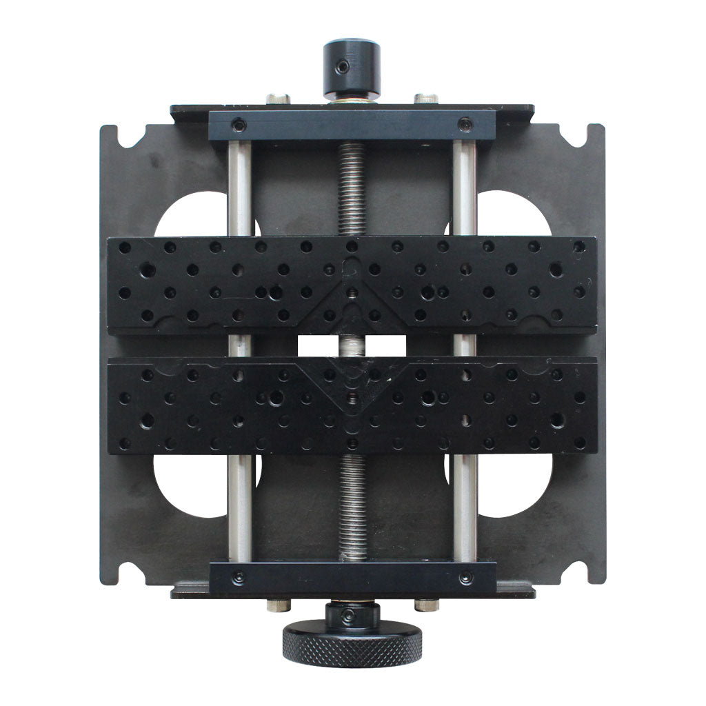 Self-centering vice