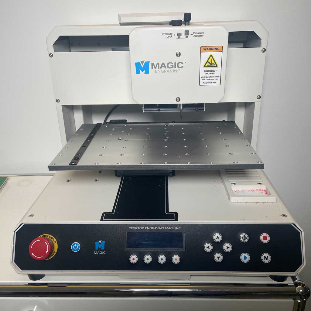 MAGIC E4 engraving and milling machine